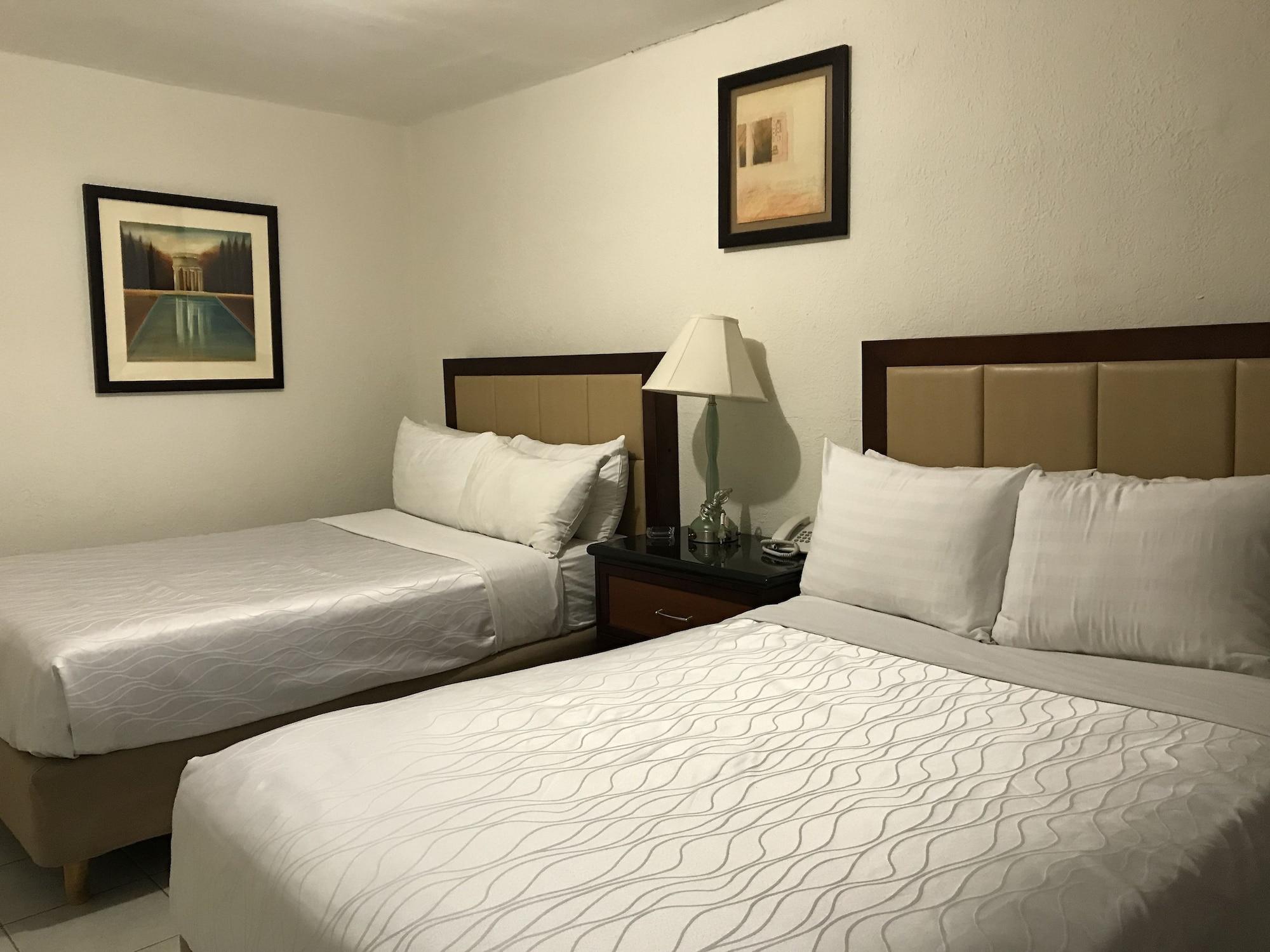 Hotel Guillen Jr ติฮัวนา ภายนอก รูปภาพ