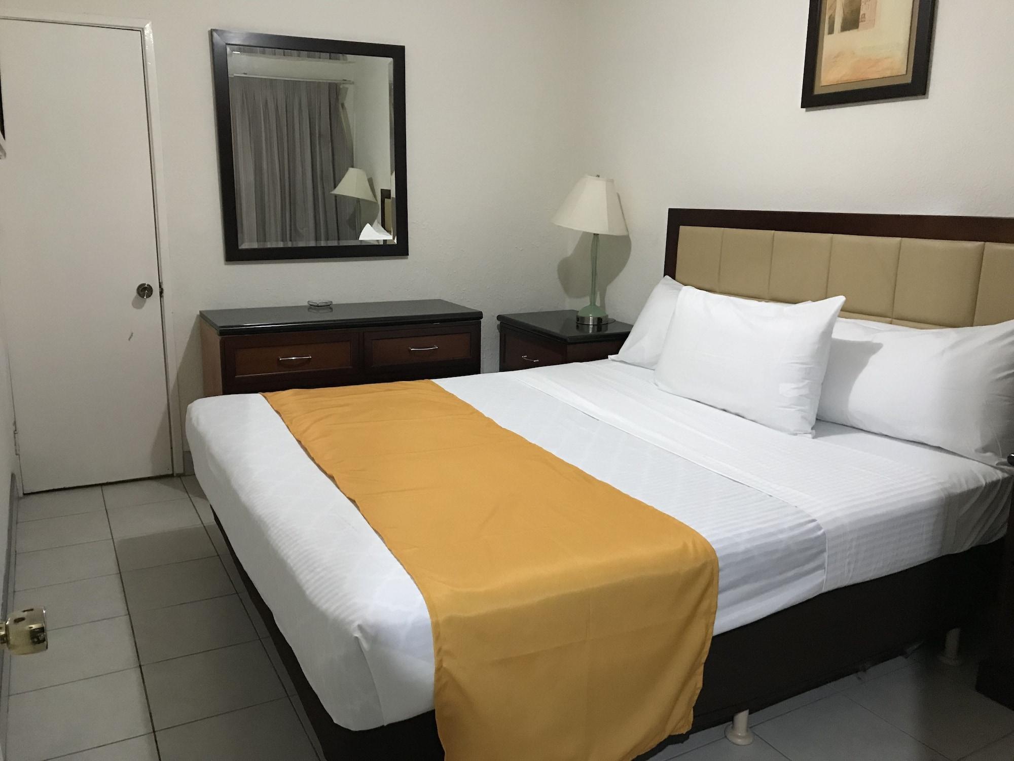Hotel Guillen Jr ติฮัวนา ภายนอก รูปภาพ