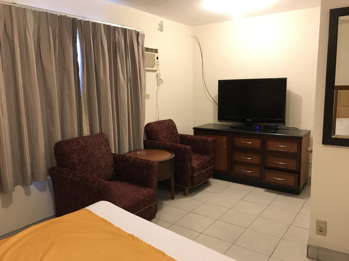 Hotel Guillen Jr ติฮัวนา ภายนอก รูปภาพ